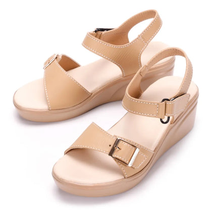 Damen Keilsandalette Verstellbare Klettverschlussriemen in genarbter Optik Beige